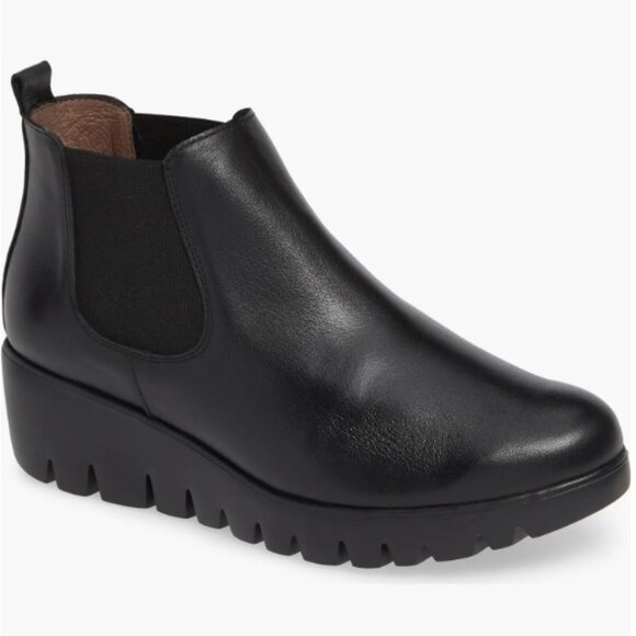 Wonders Slip-On Smooth Black Leather Chelsea Boots Sz 8 - Picture 1 of 6